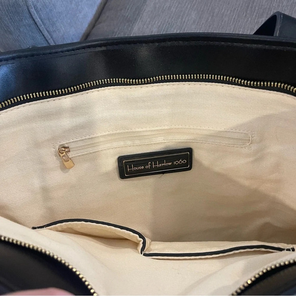 House of Harlow 1960 Aritzia Lined Straw Zippered Tote - Picture 6 of 9